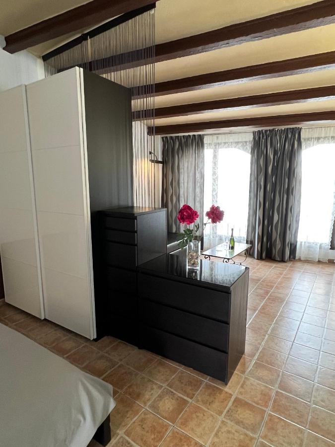 Apartment Loft Del Sol, Centro Del Pueblo Con Aire Acondicionado L'Escala