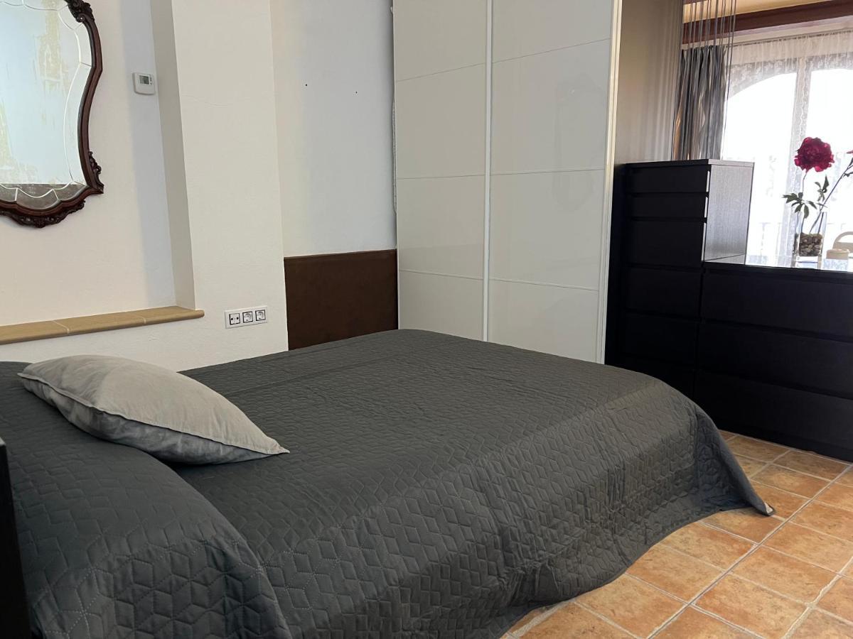 Apartment Loft Del Sol, Centro Del Pueblo Con Aire Acondicionado L'Escala